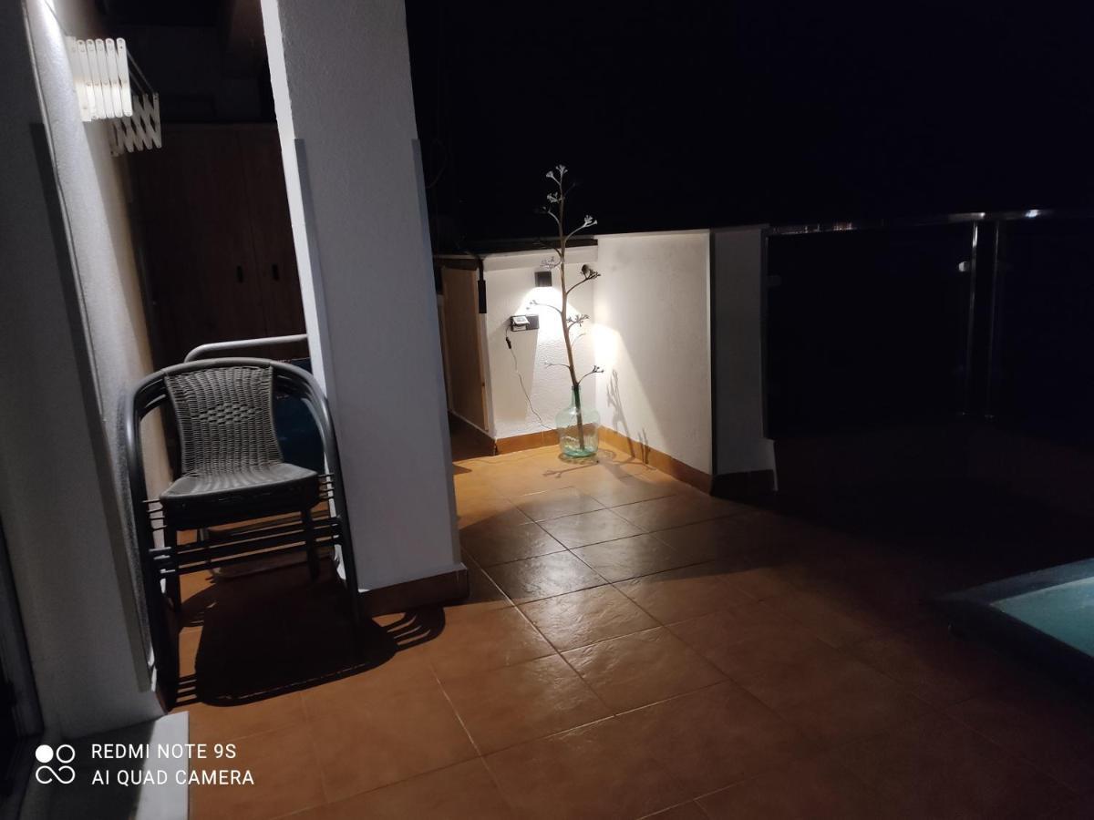 Tu Barco Apartment Almeria Bagian luar foto