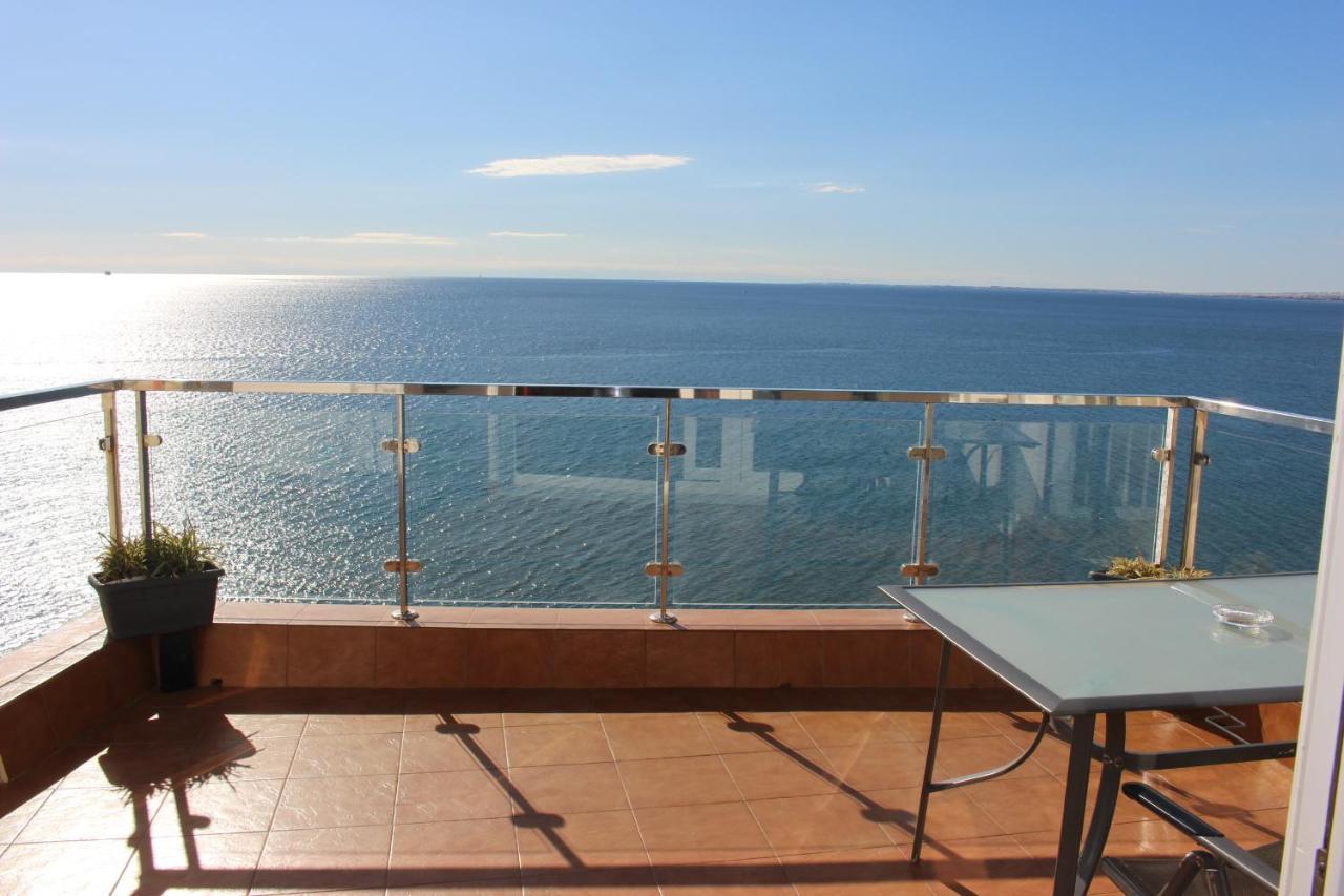 Tu Barco Apartment Almeria Bagian luar foto