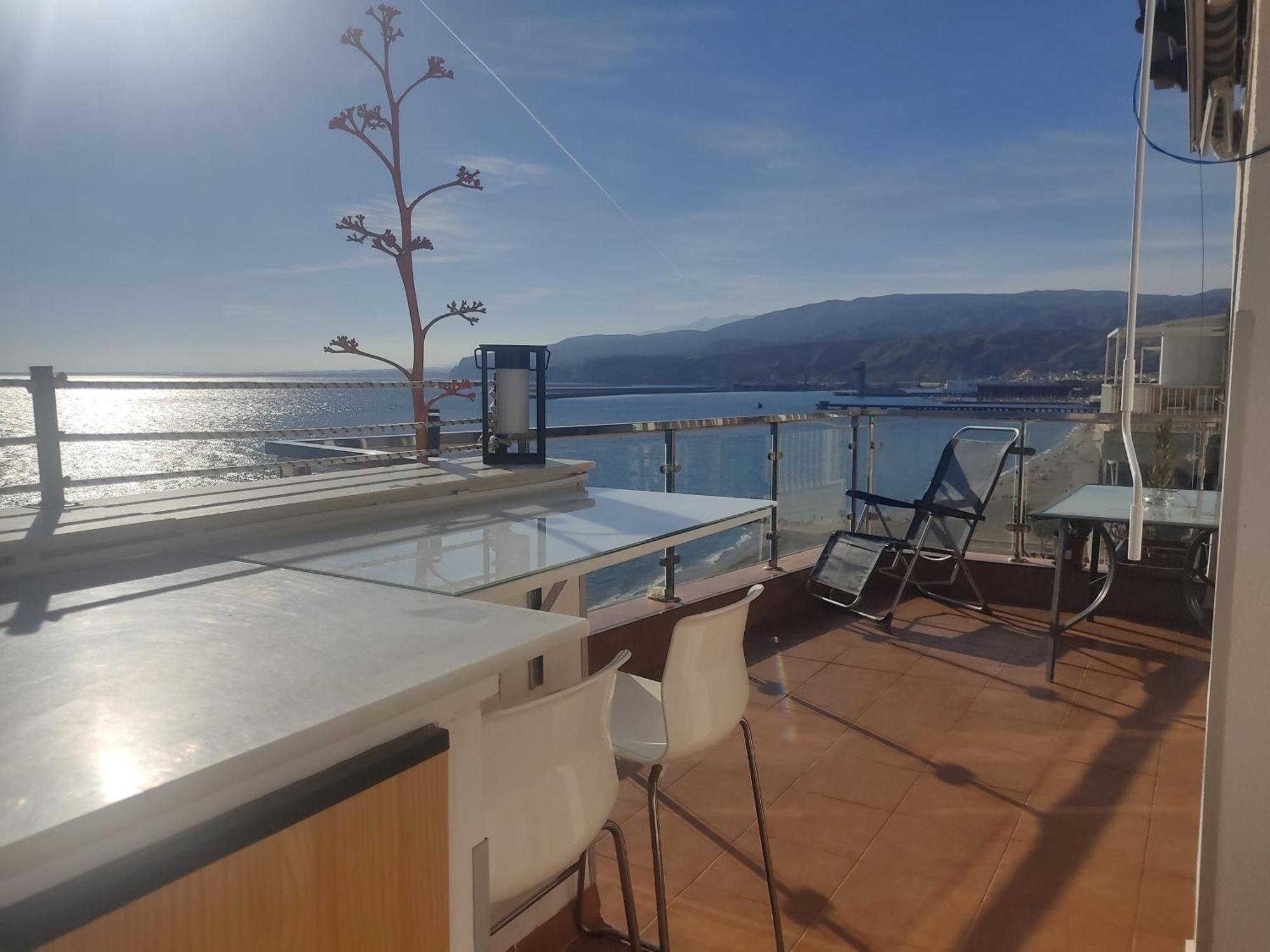 Tu Barco Apartment Almeria Bagian luar foto